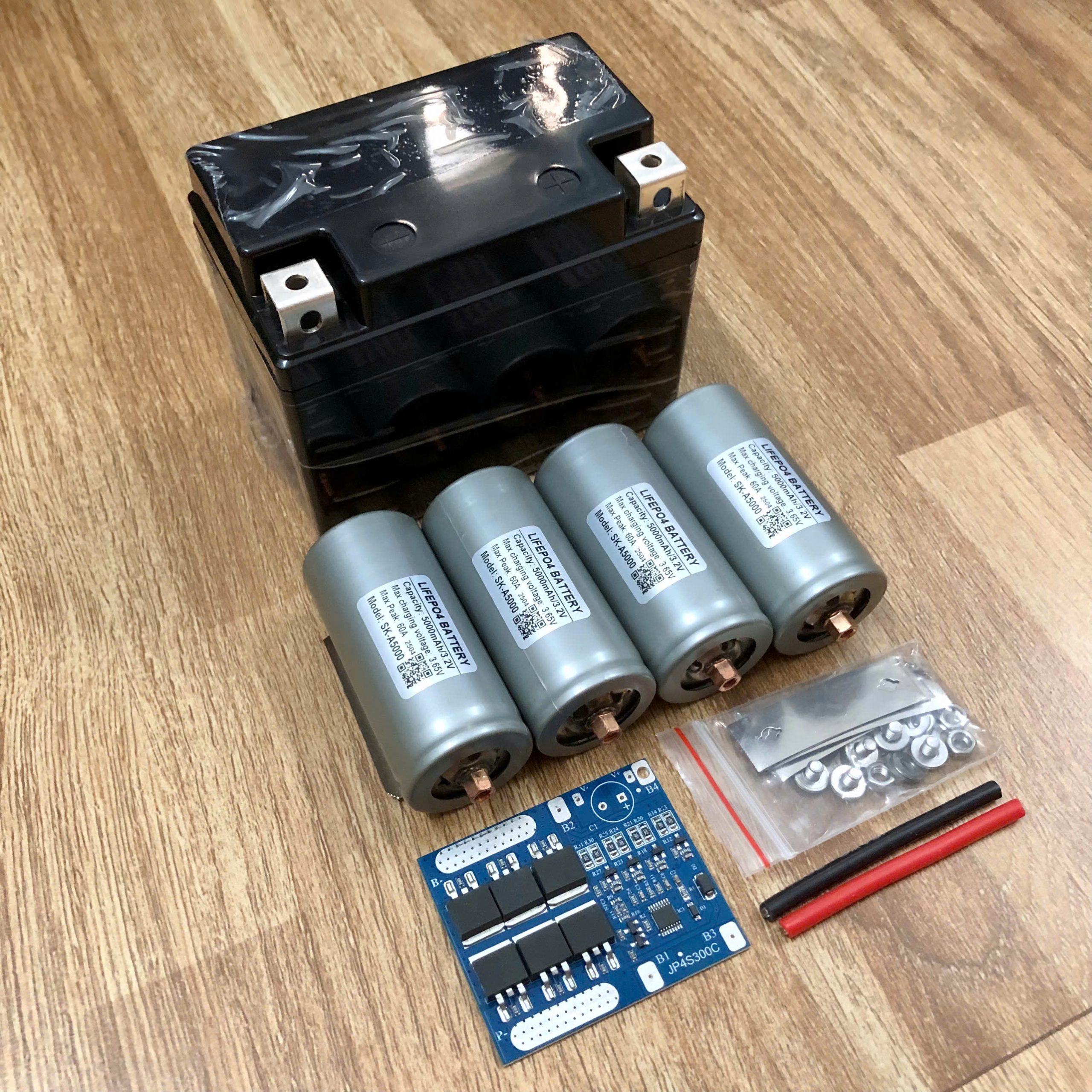 COMBO tự lắp ráp acquy lithium COMBO tự lắp ráp acquy lithium